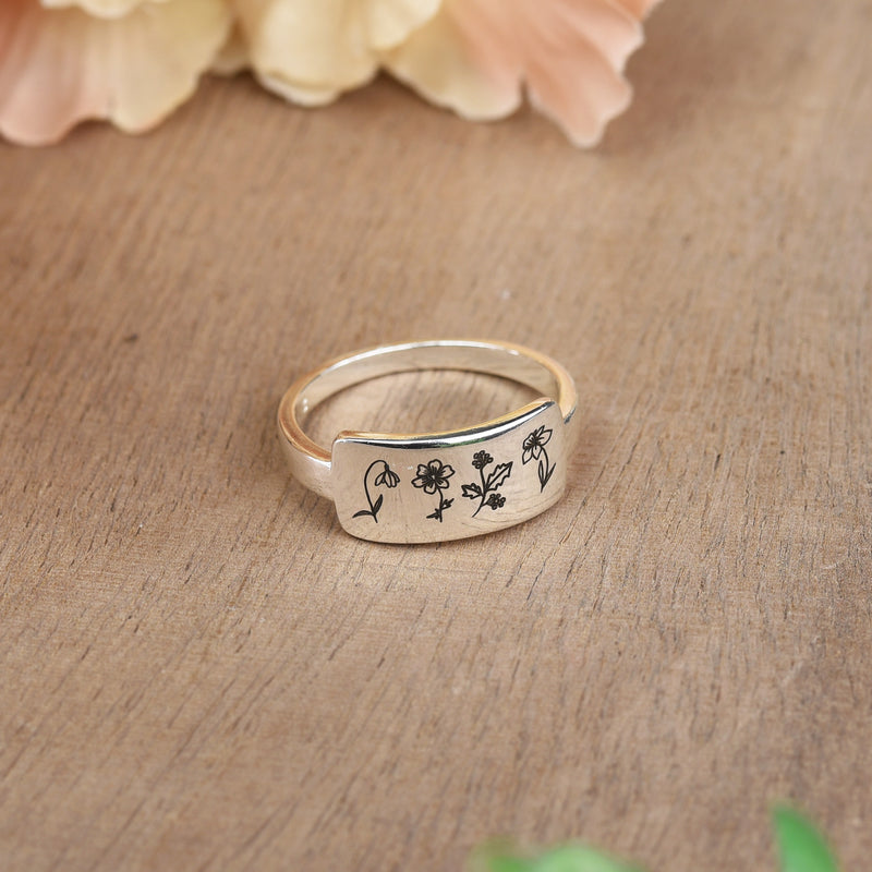 Personalized Birth Month Flower Ring - Custom Family Floral Ring - Birth Flower Jewelry - MBF001