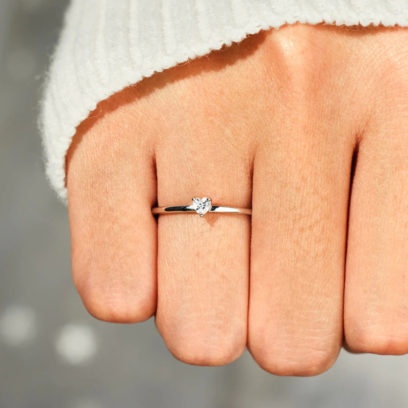 Bestie In The World Dainty Heart Ring - LV0369